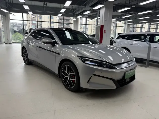 BYD Han L — Фото автомобиля 3