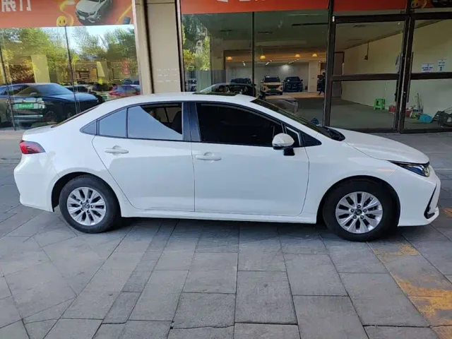Toyota Corolla — Фото автомобиля 26