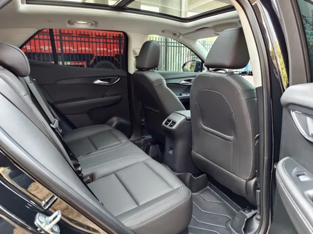 Buick Envision S — Фото автомобиля 11