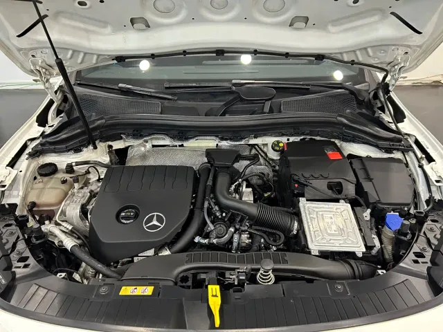 Mercedes-Benz GLA-Class — Фото автомобиля 23