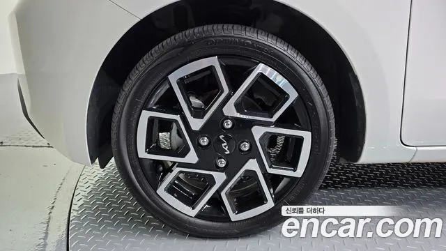 Kia RAY Новый Kia Ray Signature — Фото автомобиля 5