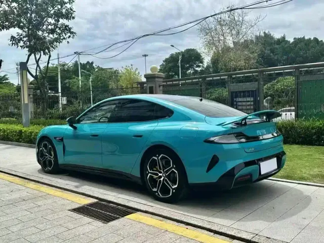 Xiaomi SU7 — Фото автомобиля 4