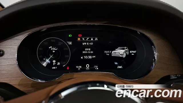 Bentley Bentayga Bentayga 4.0 V8 Azure — Фото автомобиля 8