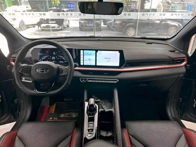 Geely Binyue — Фото автомобиля 5