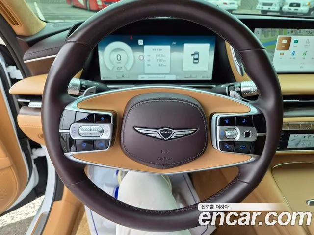 Genesis G90 Бензин 3.5 турбо AWD — Фото автомобиля 16