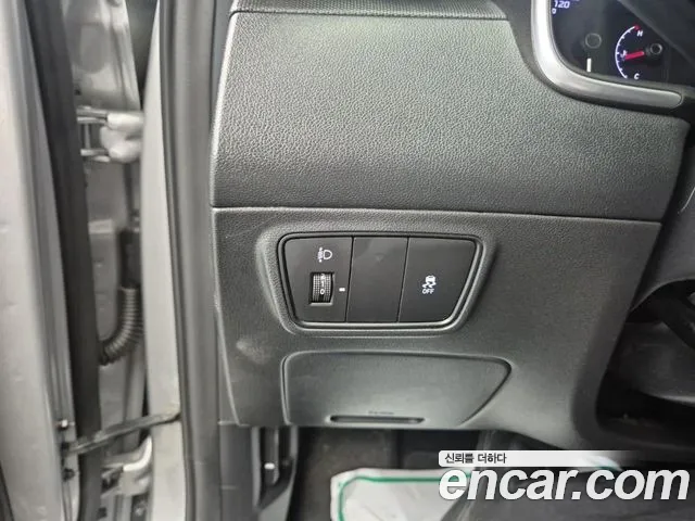 Hyundai Tucson NX4 — Фото автомобиля 15