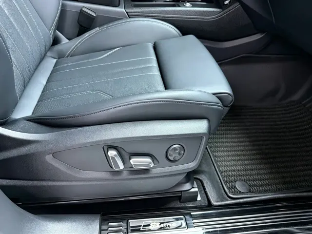Audi Q5L — Фото автомобиля 18