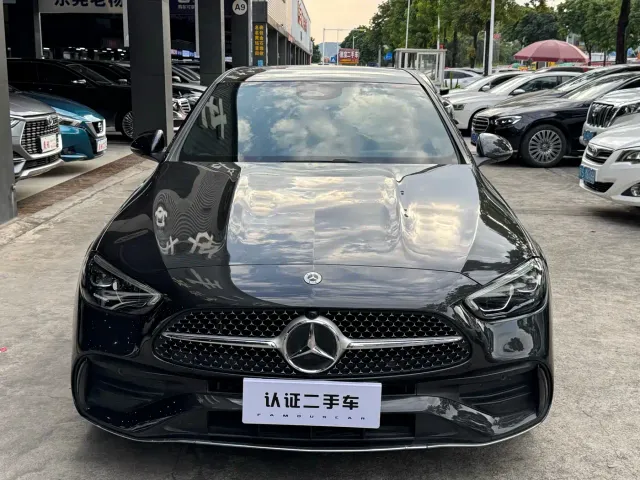 Mercedes-Benz C-Class — Фото автомобиля 2