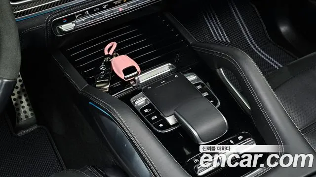 Mercedes-Benz GLE-Class — Фото автомобиля 18