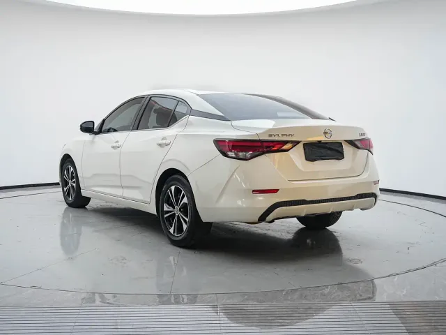 Nissan Sylphy — Фото автомобиля 15