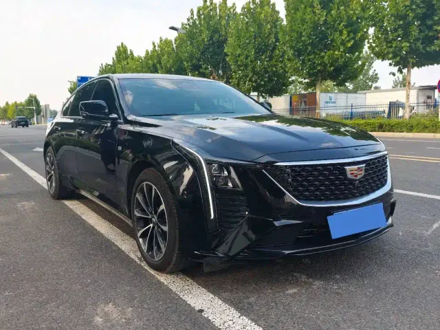 Cadillac CT5 — Фото автомобиля 3