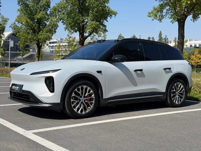 Фотография автомобиля — Nio ES6
