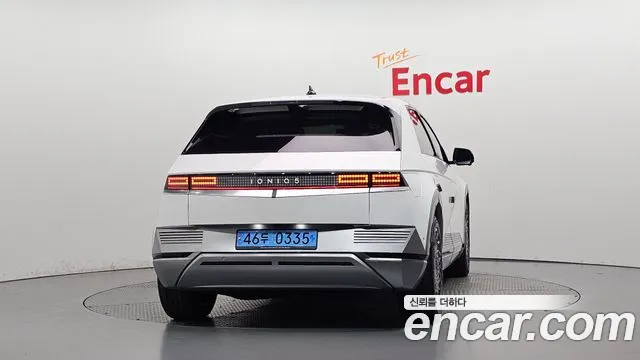 Hyundai Ioniq 5 — Фото автомобиля 4