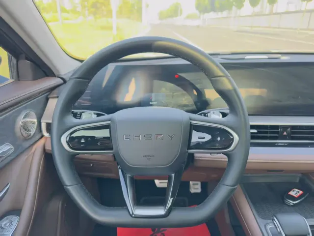 Chery Arrizo 8 — Фото автомобиля 7
