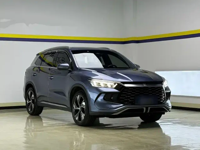 BYD Song Pro — Фото автомобиля 2