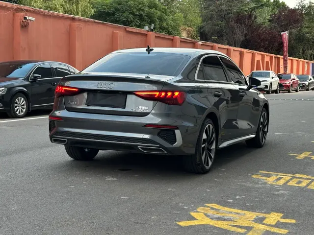 Audi A3 — Фото автомобиля 4