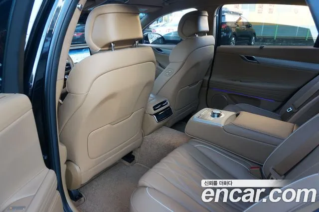 Genesis G80 Бензин 2.5 турбо 2WD — Фото автомобиля 15