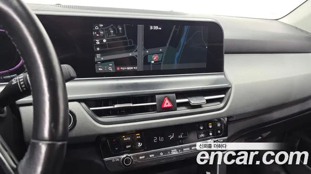 Kia Seltos New — Фото автомобиля 19