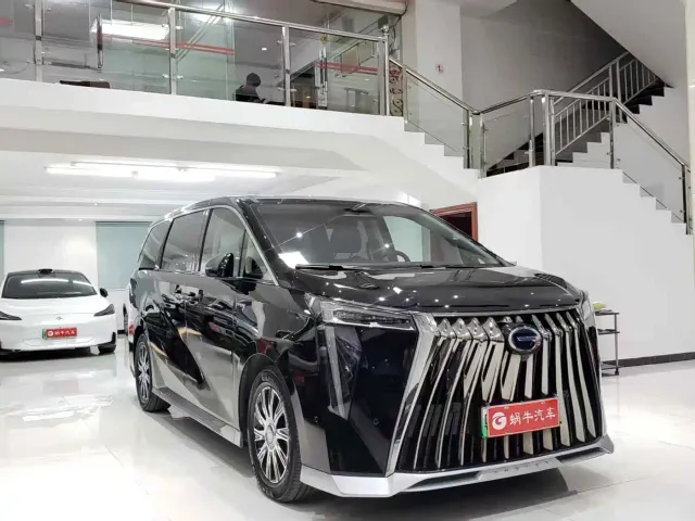 GAC Trumpchi E9 — Фото автомобиля 3
