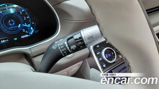Genesis GV80 — Фото автомобиля 28