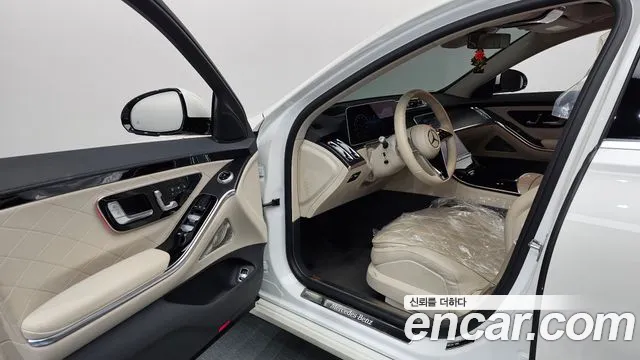 Mercedes-Benz S-Class — Фото автомобиля 7
