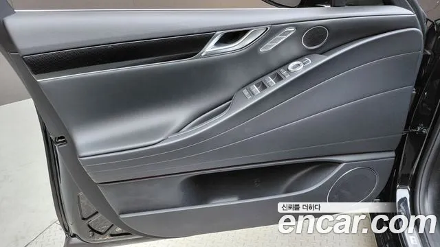 Genesis G80 RG3 — Фото автомобиля 24