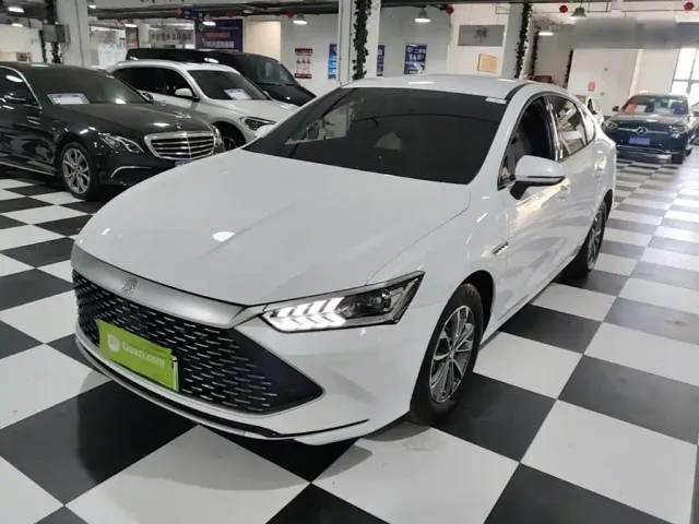 Фотография автомобиля — BYD Qin PLUS