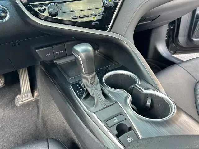 Toyota Camry — Фото автомобиля 16