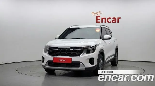Kia Seltos Новый Seltos Бензин 2.0 2WD — Фото автомобиля 3