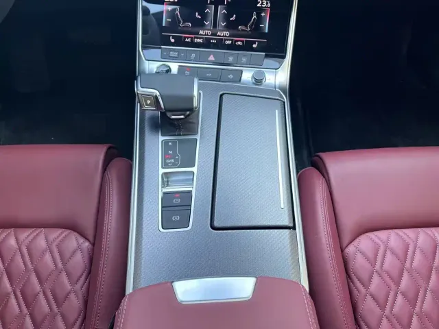 Audi A7L — Фото автомобиля 6