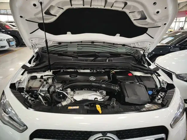Mercedes-Benz GLA-Class — Фото автомобиля 19