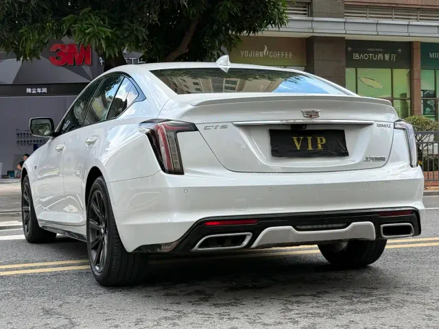 Cadillac CT5 — Фото автомобиля 6
