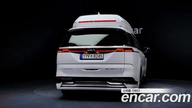 Kia Canival Carnival 4 поколение Дизель 9 мест Hi-Limousine(Спецкузов) — Фото автомобиля 4