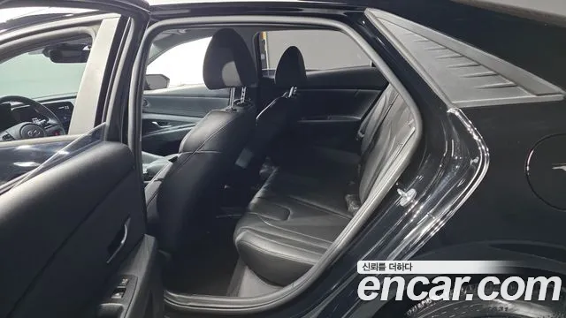 Hyundai Avante — Фото автомобиля 11
