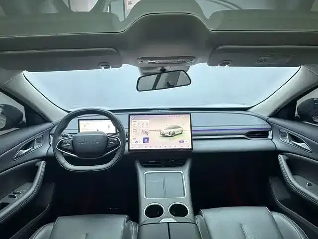 Forthing Xinghai S7 — Фото автомобиля 10