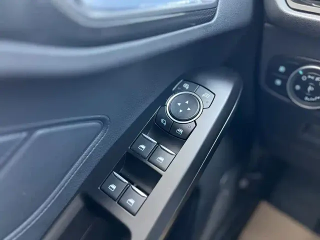 Ford Focus — Фото автомобиля 26