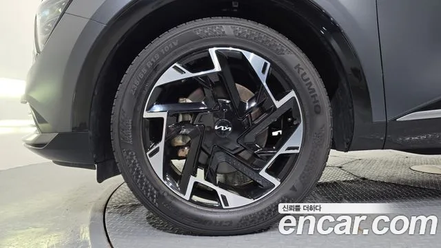 Kia Sportage 5th Gen — Фото автомобиля 5
