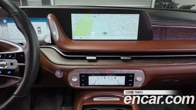 Genesis G90 Бензин 3.5 турбо AWD — Фото автомобиля 17