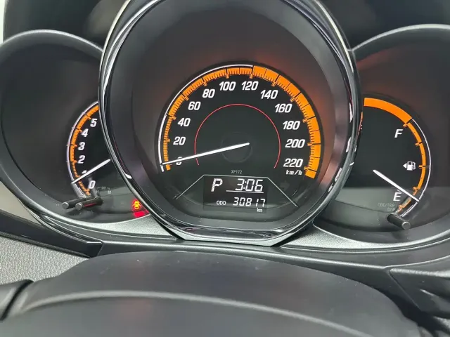 Toyota YARiS L Zhi Xuan — Фото автомобиля 12