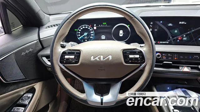 Kia K8 K8 Hybrid — Фото автомобиля 18