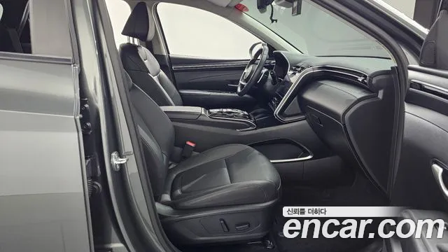 Hyundai Tucson Tucson (NX4) Бензин 1.6 Turbo 4WD — Фото автомобиля 10