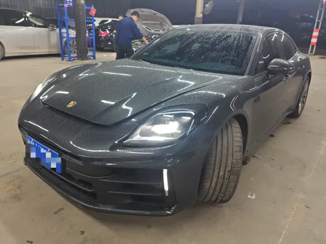 Porsche Panamera — Фото автомобиля 7