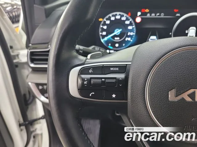 Kia Sportage Generation 5 — Фото автомобиля 5