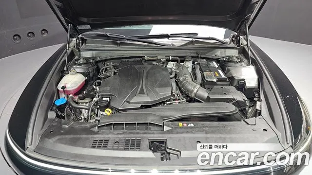 Hyundai Grandeur GN7 — Фото автомобиля 6