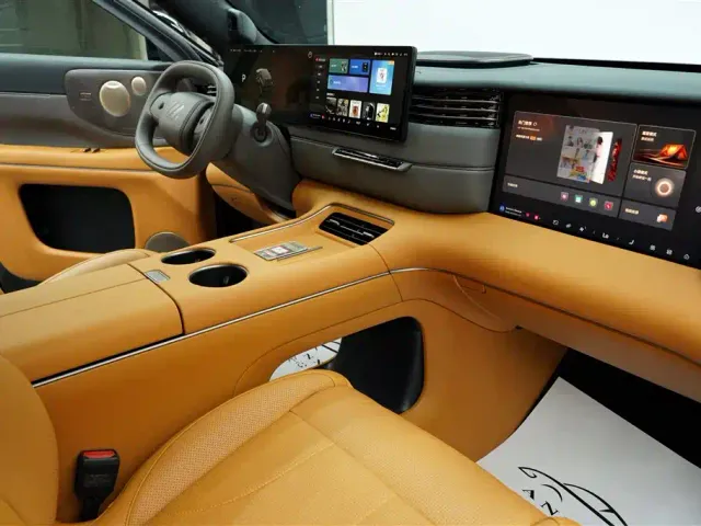 IM Motors LS8 — Фото автомобиля 9