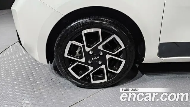 Kia RAY Новый Kia Ray Signature — Фото автомобиля 5