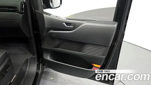 Hyundai Staria Staria Lounge 9 мест — Фото автомобиля 20