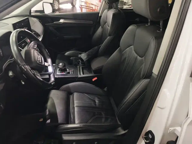 Audi Q5L — Фото автомобиля 14
