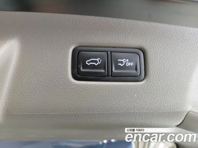 Kia Canival Carnival 4 поколение Дизель 9 мест Hi-Limousine — Фото автомобиля 17