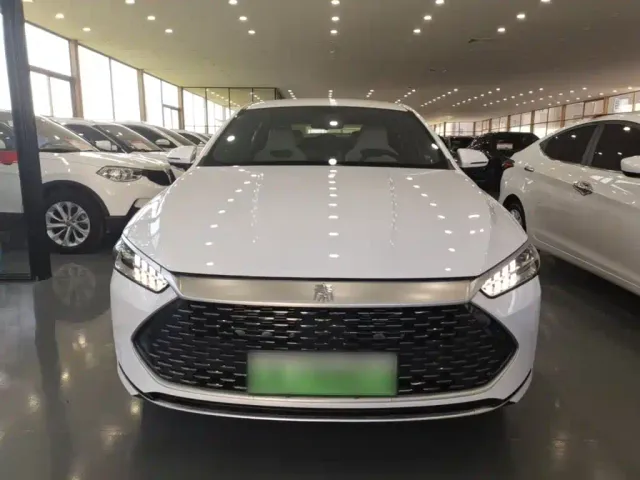 BYD Qin PLUS — Фото автомобиля 2